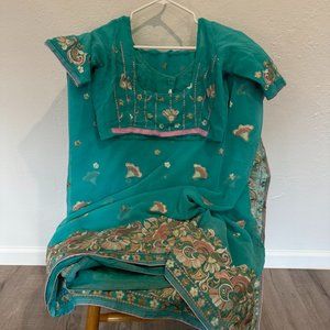 Teal appliqué embroidery floral sari set + two matching blouses